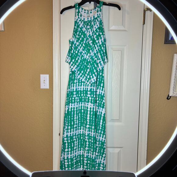 Chico’s Tie Dye Green White Halter Maxi Dress US 0 Sleeveless Keyhole Button - Picture 1 of 9